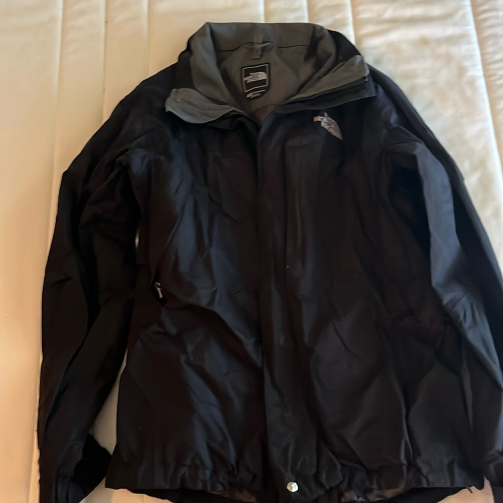 The North Face Men’s Outer Shell Jacket - Versatile and Durable
